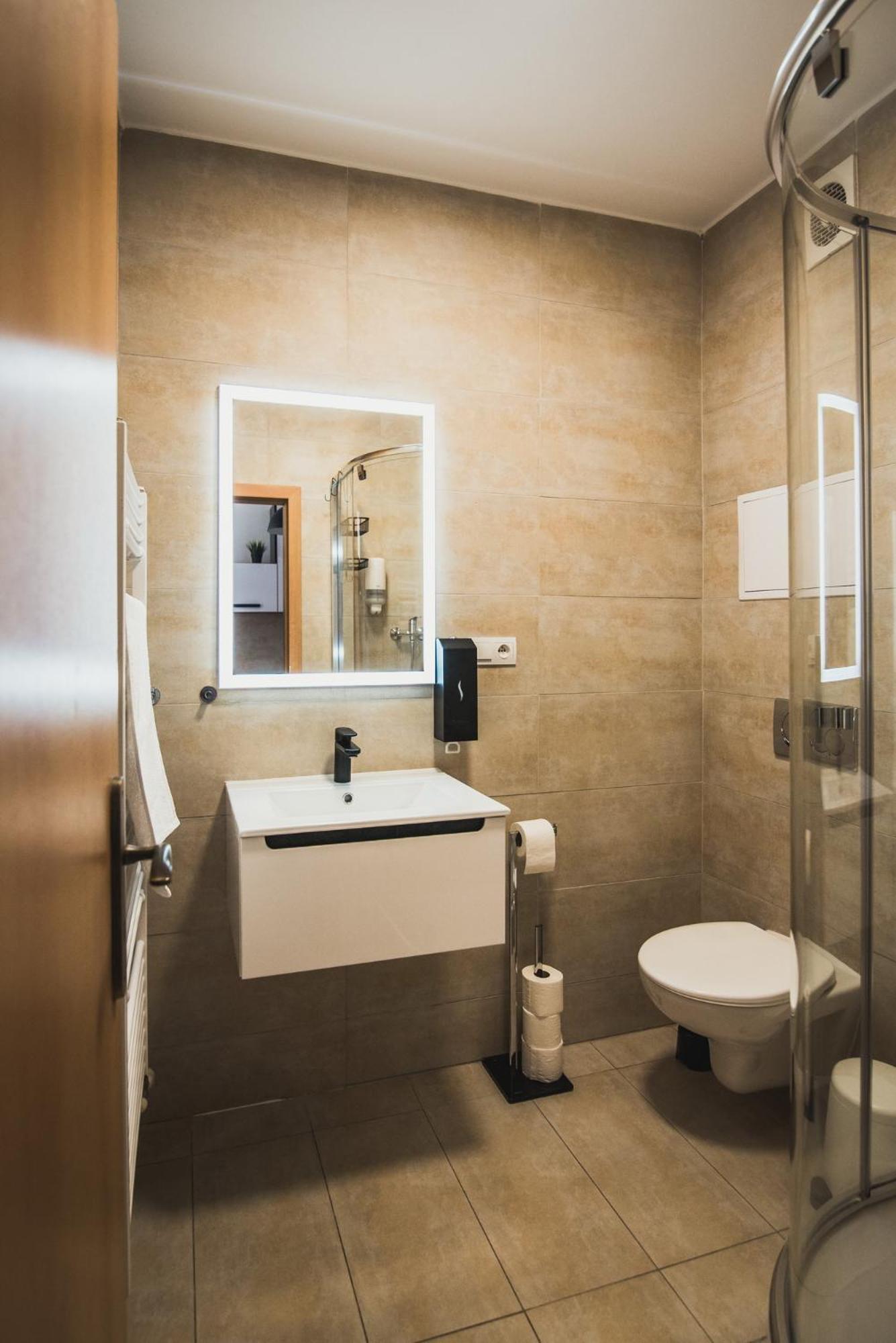 Zara Luxury Apartments The Absolute Center Of Ζιλίνα Εξωτερικό φωτογραφία